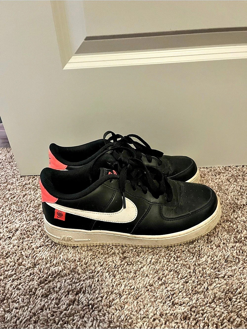 Nike Air Force 1 Low Black Pink & Red Sneakers 7Y